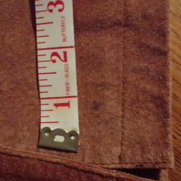 retro leather/ suede beautiful brown coat by Bernardo. Size medium.Flaw. - Picture 12 of 12